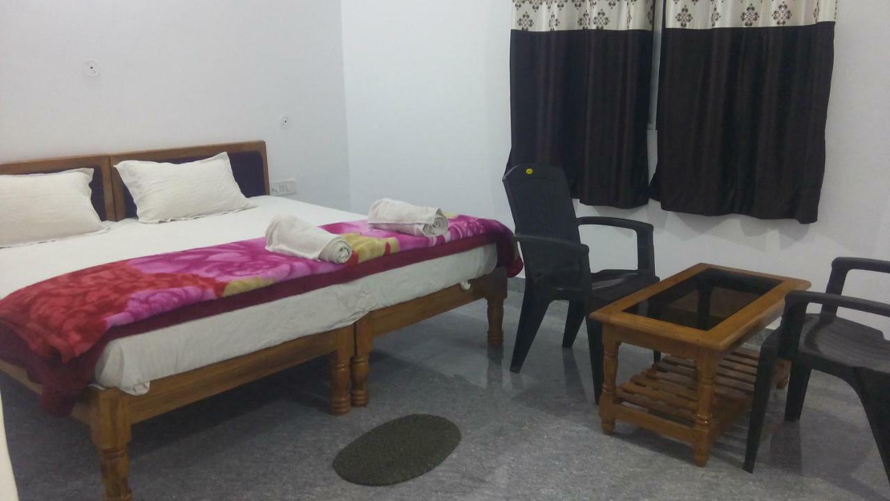Happy Homestay 克久拉霍 外观 照片